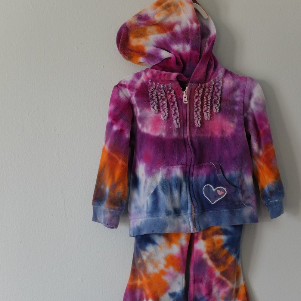 Tie Dye: Tracksuit